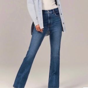 Abercrombie Ultra High Rise 70s Vintage Flare Jean